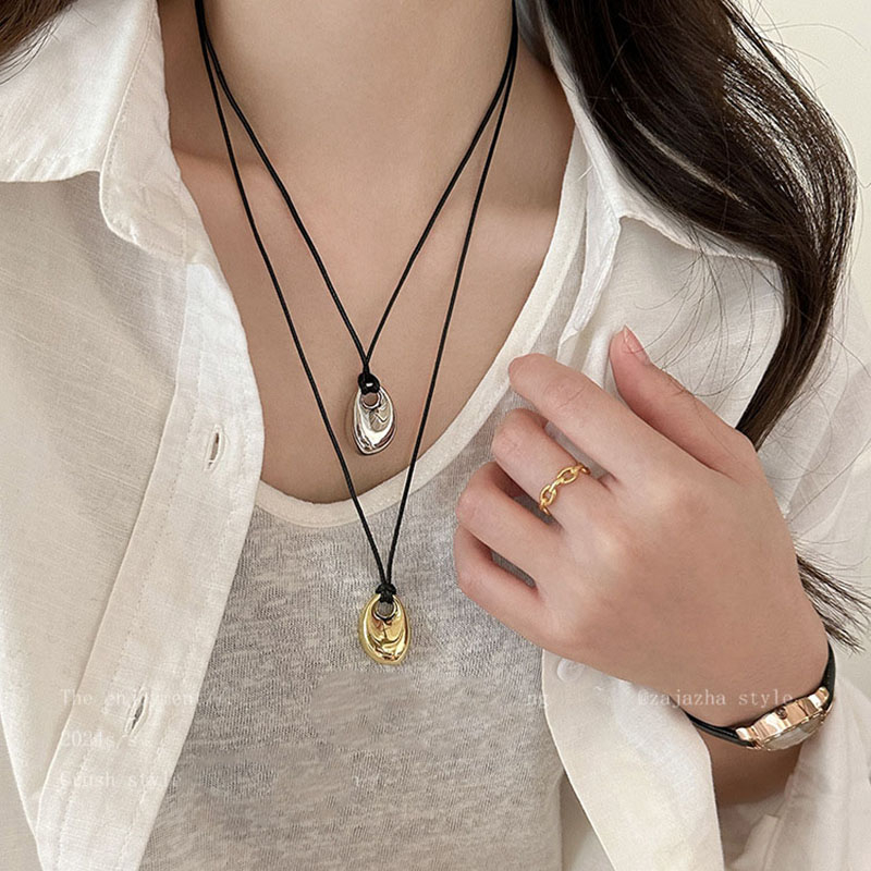 Collar coreano de cuerda negra - Mens Fashion Trend 2026 reseña y precio